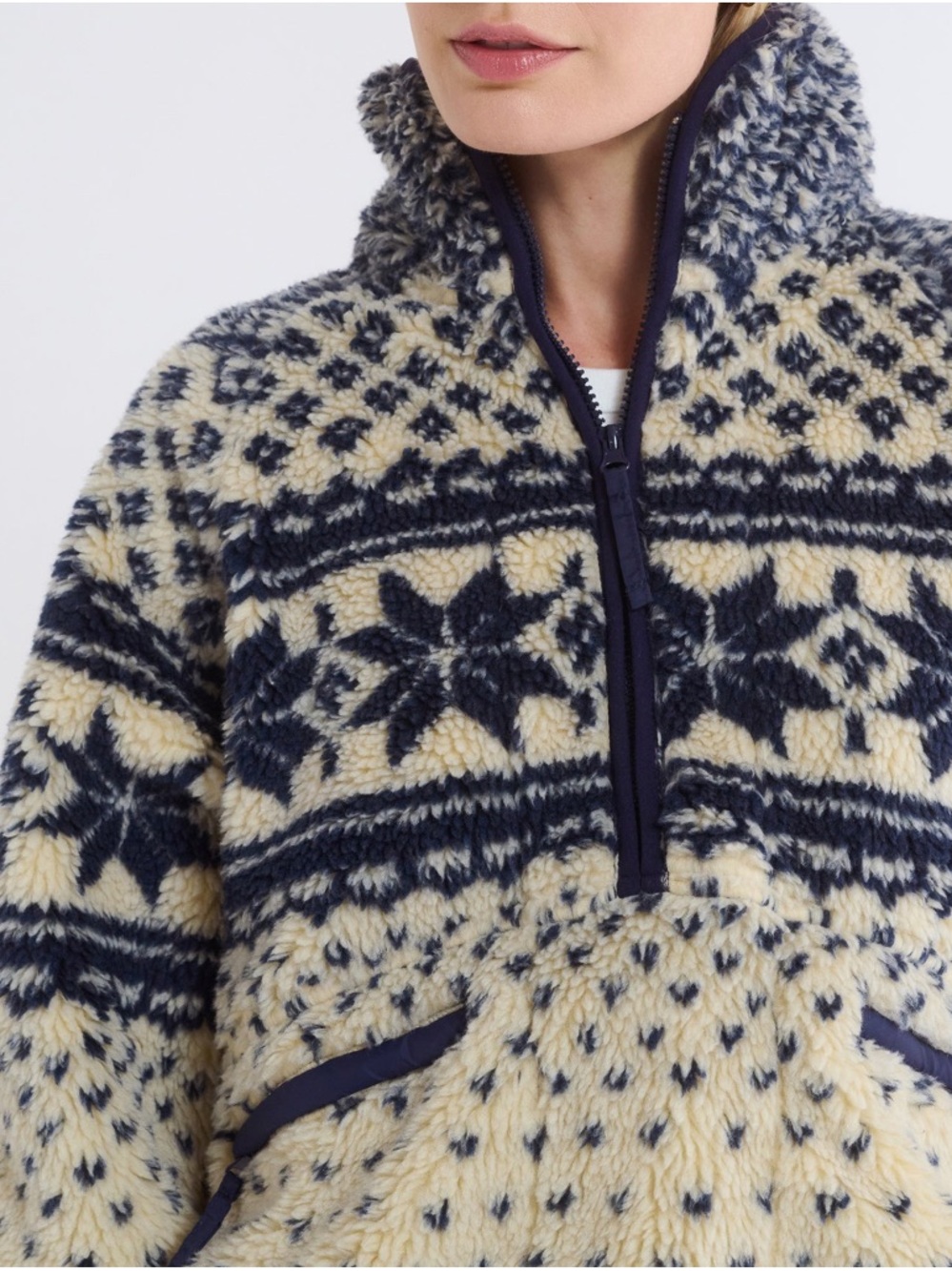 RUMORED Women’s Sun Valley Sherpa Color: Snowflake Size S/M Quarter Zip jacket - Picture 5 of 11
